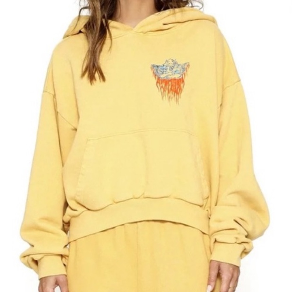 cropped hoodie